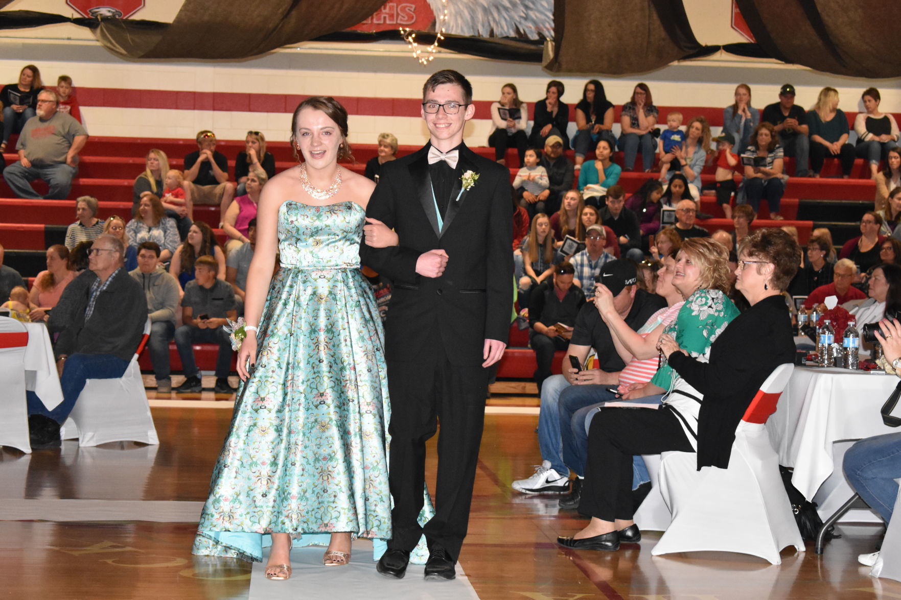 Prom 12